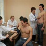 do they take into the army from the airborne forces