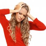 Давит голову