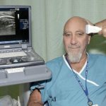 Пожилой мужчина